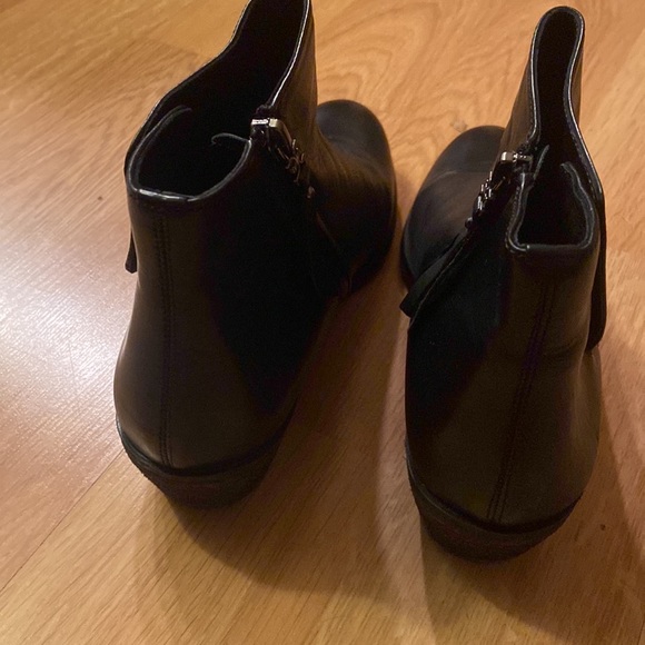 Sam Edelman Black Paila Ankle Booties - Picture 3 of 6